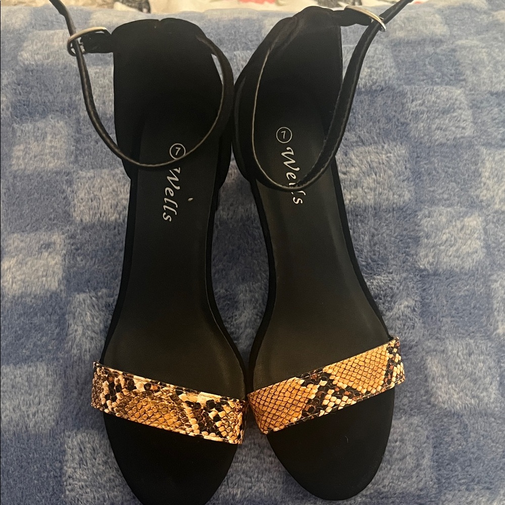Black and Tan Snake Print Sandals